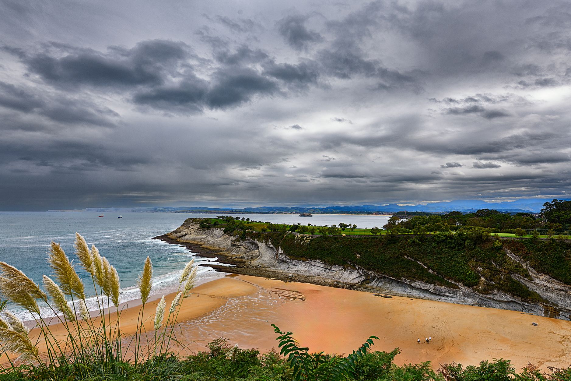 2025. OCTUBRE. TEMA: 